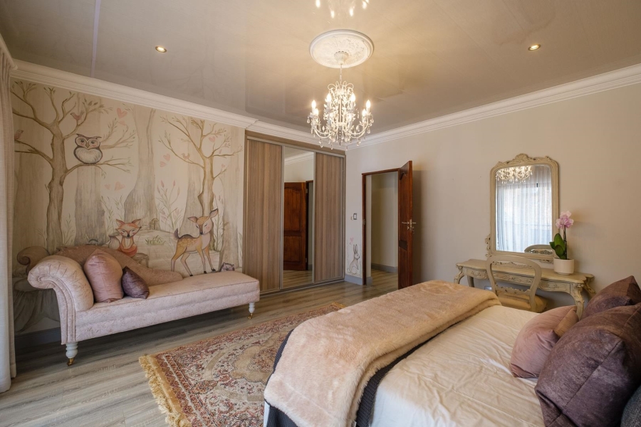 4 Bedroom Property for Sale in Sterrewag Gauteng