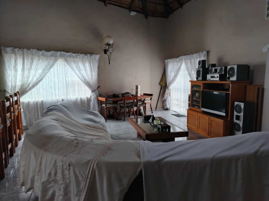4 Bedroom Property for Sale in Mimosa Park Gauteng