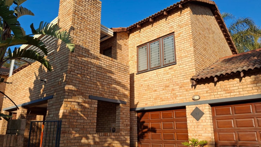 To Let 3 Bedroom Property for Rent in Ruimsig Gauteng