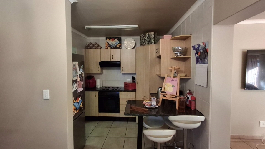 To Let 3 Bedroom Property for Rent in Ruimsig Gauteng