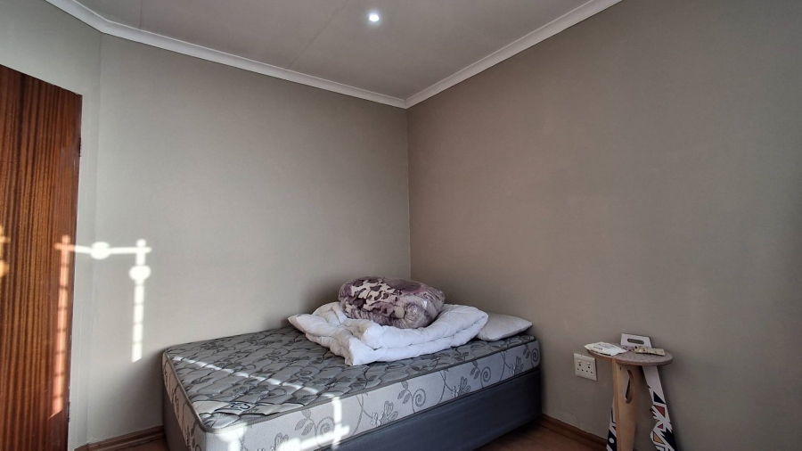 To Let 3 Bedroom Property for Rent in Ruimsig Gauteng