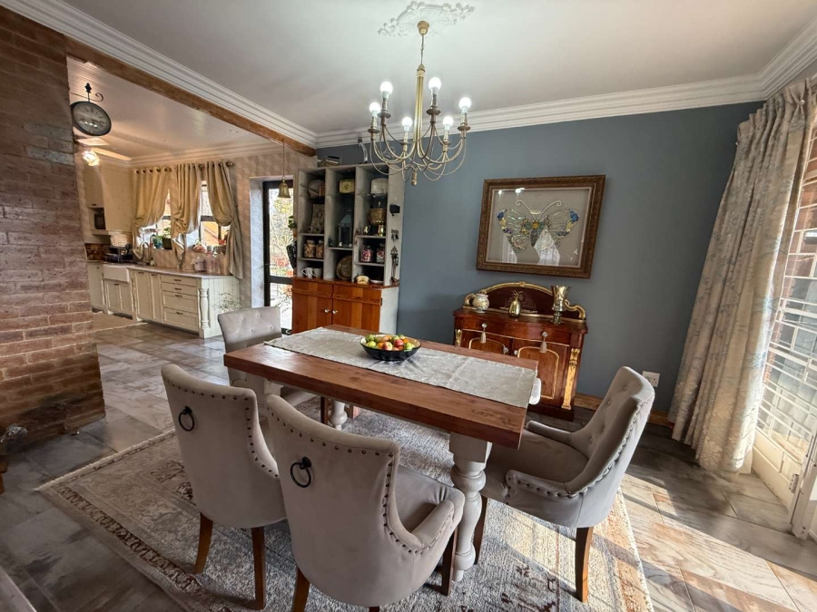 4 Bedroom Property for Sale in Florida Park Gauteng