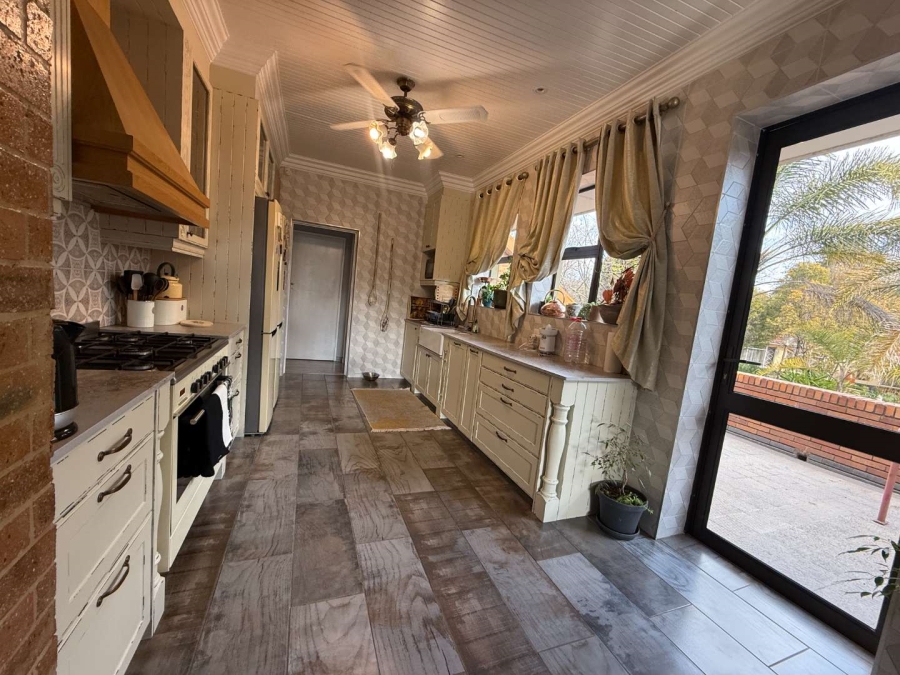 4 Bedroom Property for Sale in Florida Park Gauteng