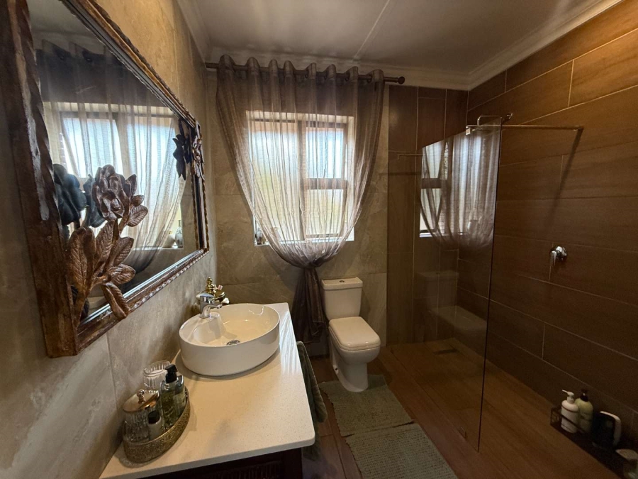 4 Bedroom Property for Sale in Florida Park Gauteng