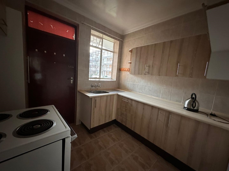 To Let 2 Bedroom Property for Rent in Florida Park Gauteng