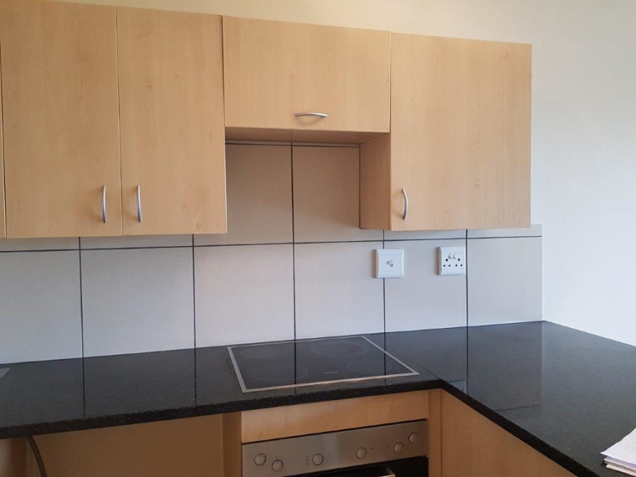 To Let 1 Bedroom Property for Rent in Jackal Creek Golf Estate Gauteng