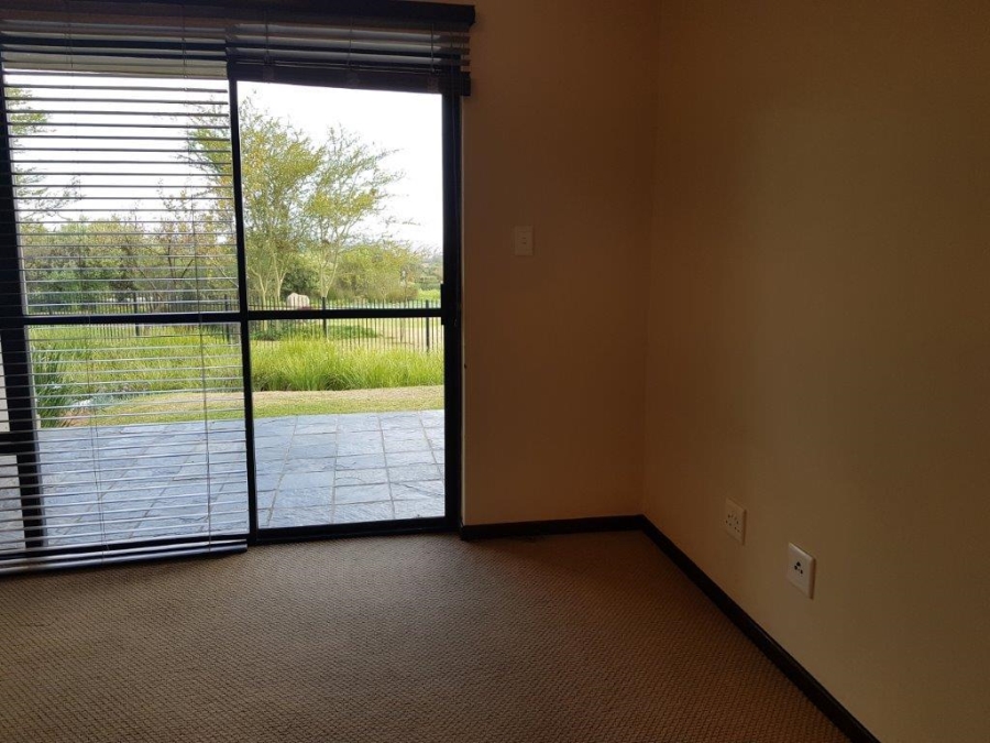 To Let 1 Bedroom Property for Rent in Jackal Creek Golf Estate Gauteng
