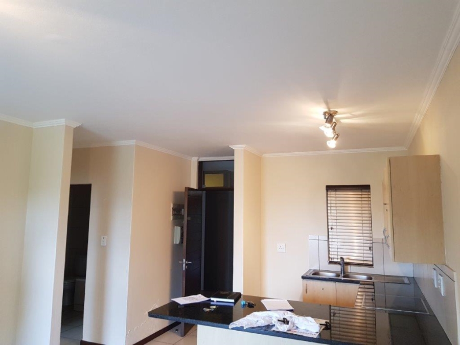 To Let 1 Bedroom Property for Rent in Jackal Creek Golf Estate Gauteng