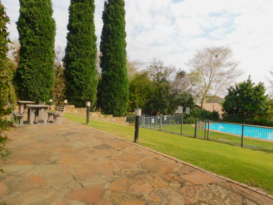 2 Bedroom Property for Sale in Bryanston Gauteng