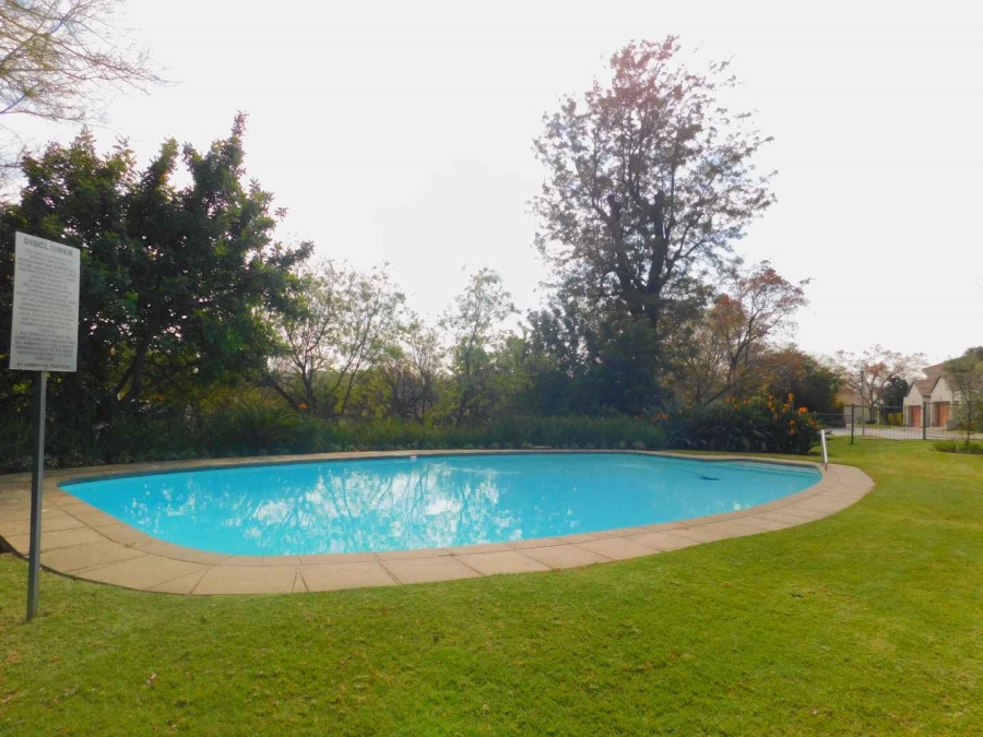 2 Bedroom Property for Sale in Bryanston Gauteng