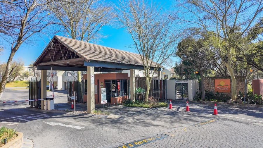 2 Bedroom Property for Sale in Bryanston Gauteng