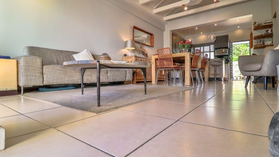 2 Bedroom Property for Sale in Bryanston Gauteng