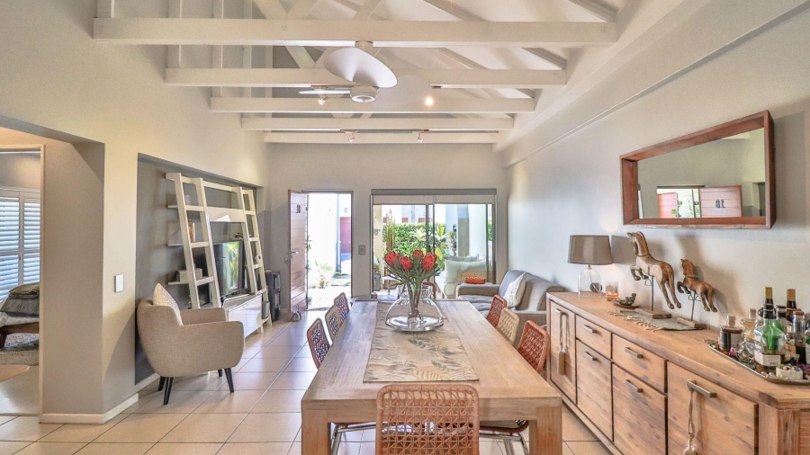 2 Bedroom Property for Sale in Bryanston Gauteng