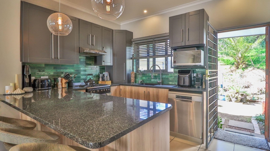 2 Bedroom Property for Sale in Bryanston Gauteng