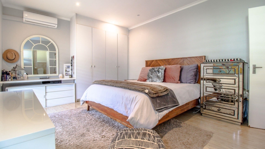 2 Bedroom Property for Sale in Bryanston Gauteng