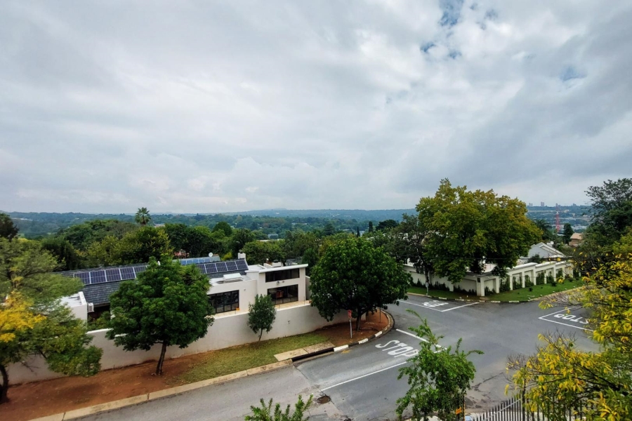 To Let 2 Bedroom Property for Rent in Parkmore Gauteng