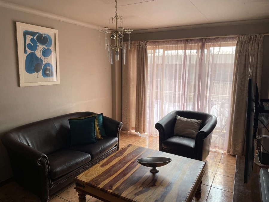 2 Bedroom Property for Sale in Silverton Gauteng