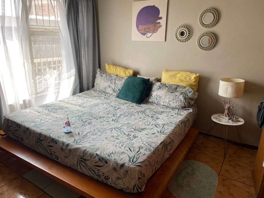 2 Bedroom Property for Sale in Silverton Gauteng
