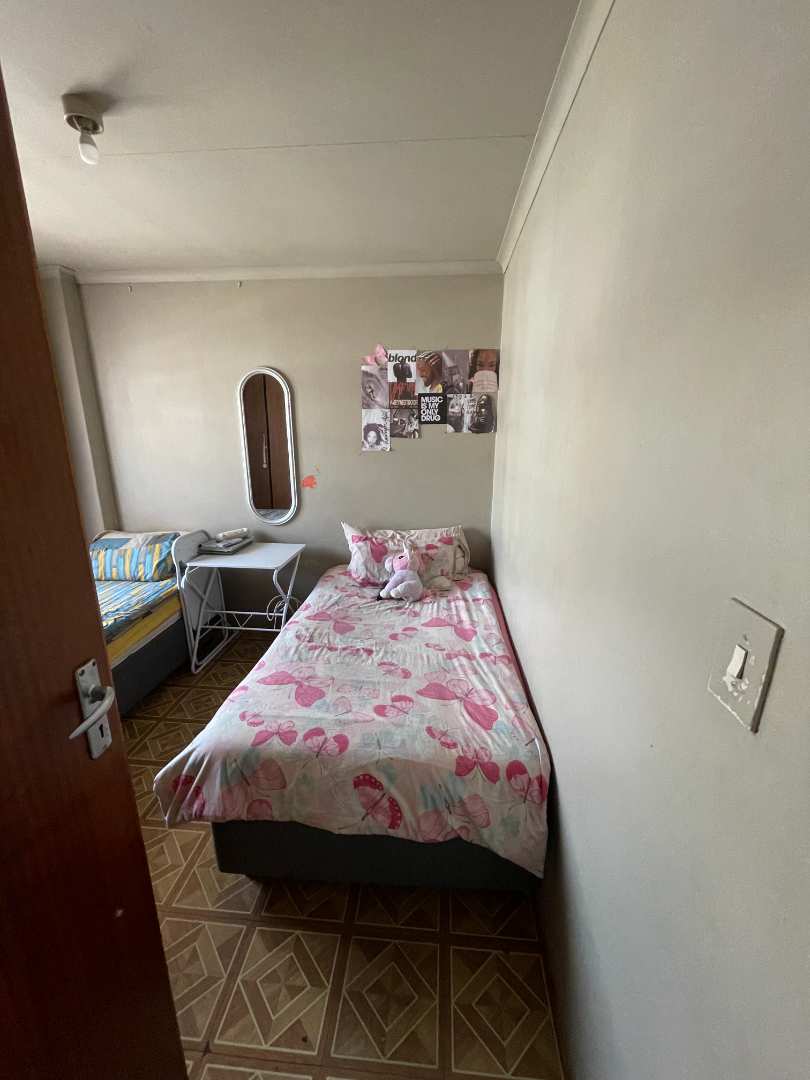 2 Bedroom Property for Sale in Silverton Gauteng