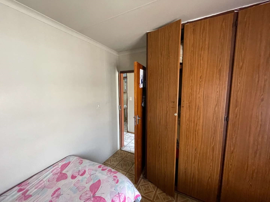 2 Bedroom Property for Sale in Silverton Gauteng