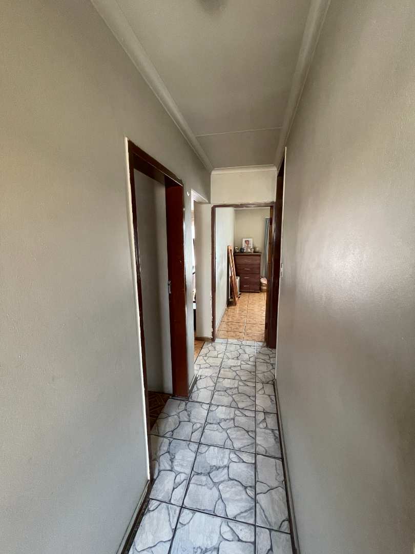 2 Bedroom Property for Sale in Silverton Gauteng