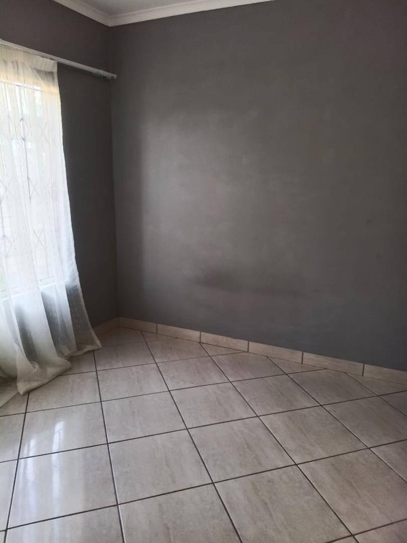 To Let 2 Bedroom Property for Rent in Kilner Park Gauteng