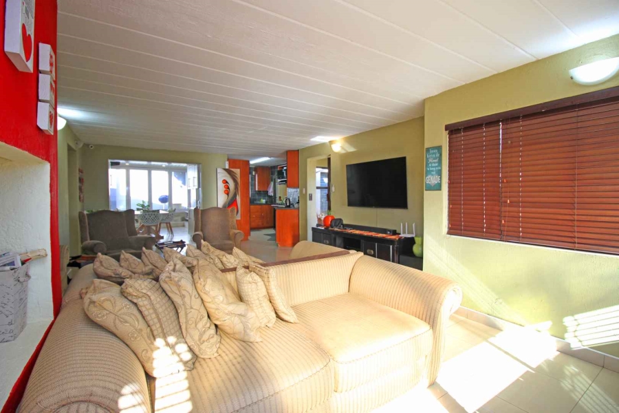 2 Bedroom Property for Sale in Westonaria Gauteng