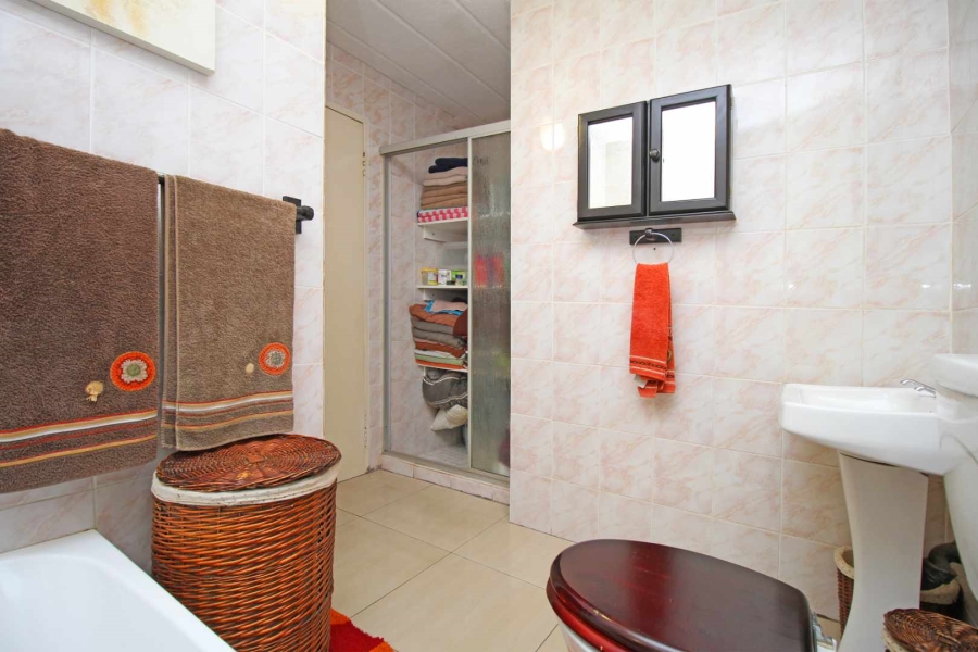 2 Bedroom Property for Sale in Westonaria Gauteng