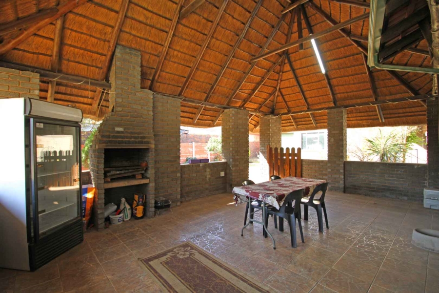 4 Bedroom Property for Sale in Greenhills Gauteng