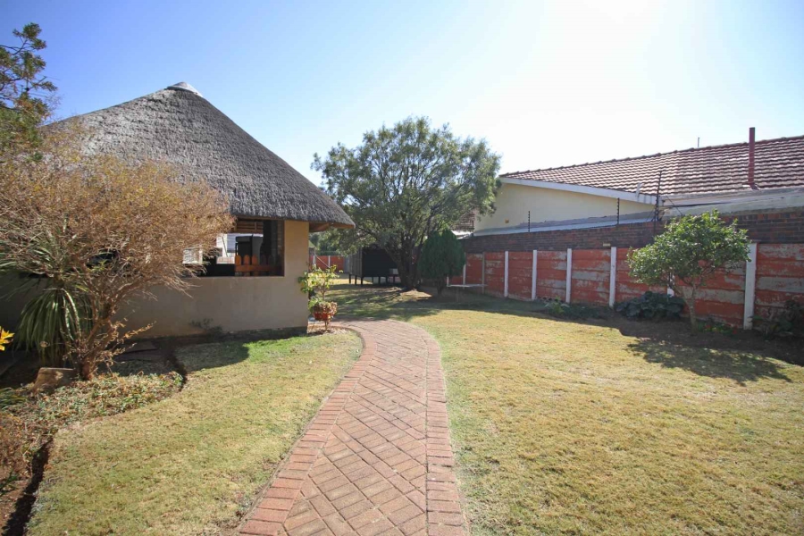 4 Bedroom Property for Sale in Greenhills Gauteng