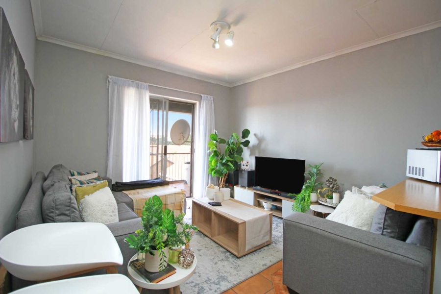 2 Bedroom Property for Sale in Greenhills Gauteng