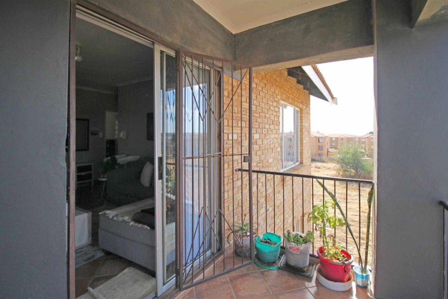2 Bedroom Property for Sale in Greenhills Gauteng