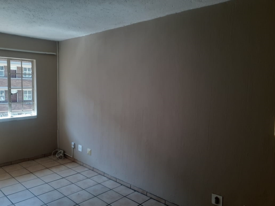 2 Bedroom Property for Sale in Gezina Gauteng