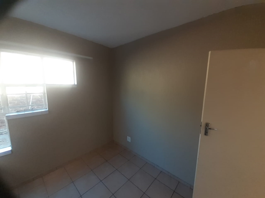 2 Bedroom Property for Sale in Gezina Gauteng