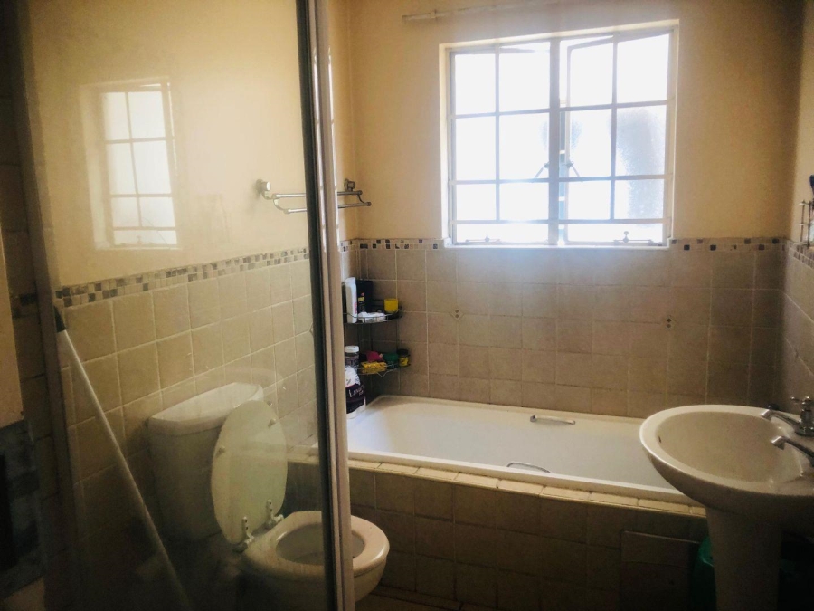 2 Bedroom Property for Sale in Castleview Gauteng