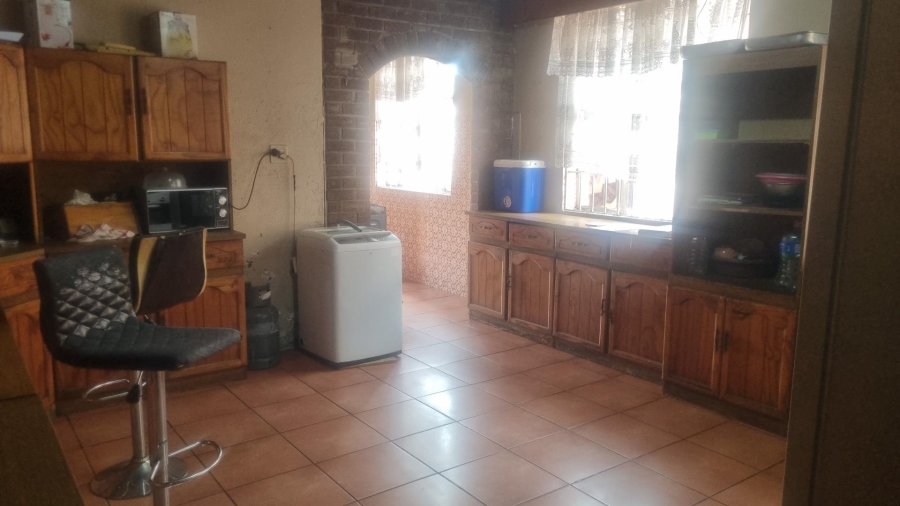 9 Bedroom Property for Sale in Forest Hill Gauteng