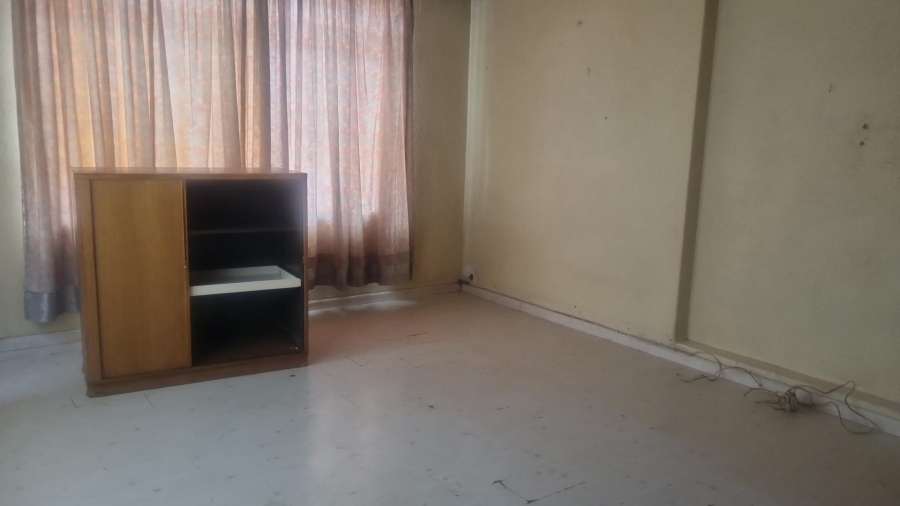 9 Bedroom Property for Sale in Forest Hill Gauteng