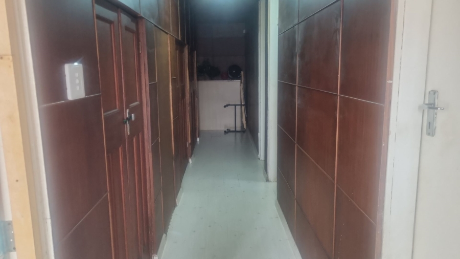 9 Bedroom Property for Sale in Forest Hill Gauteng