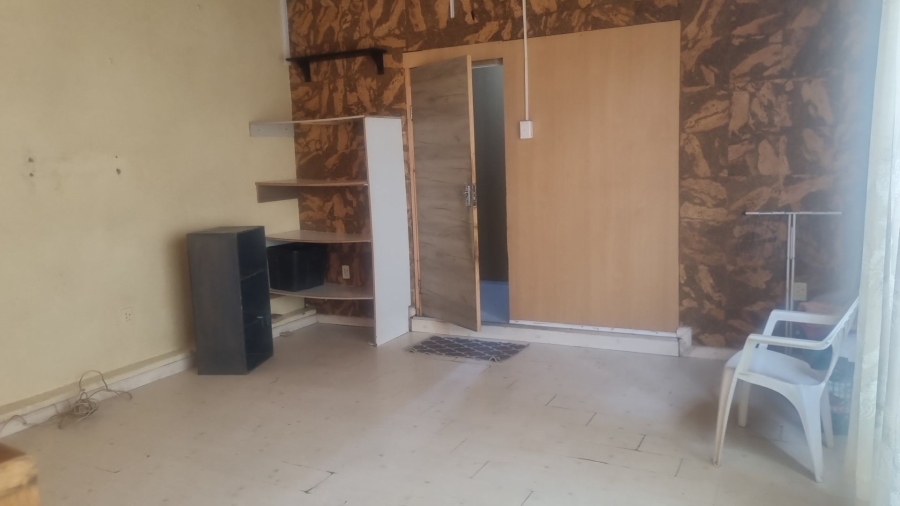 9 Bedroom Property for Sale in Forest Hill Gauteng
