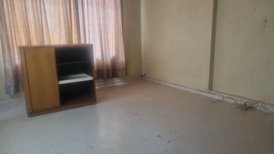9 Bedroom Property for Sale in Forest Hill Gauteng
