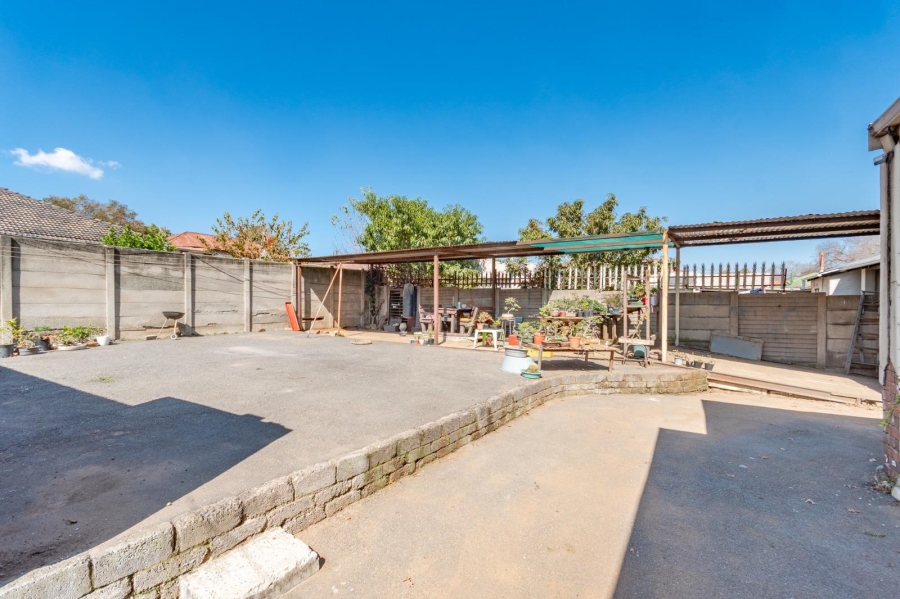 5 Bedroom Property for Sale in Rosettenville Ext 1 Gauteng