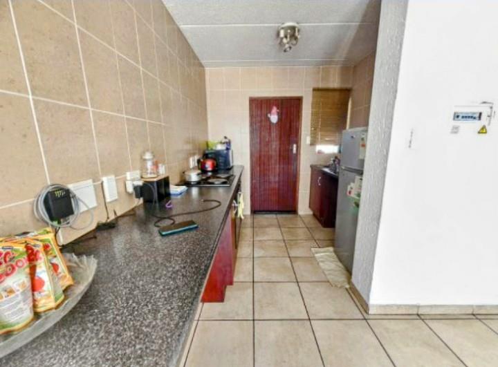 2 Bedroom Property for Sale in Ormonde View Gauteng