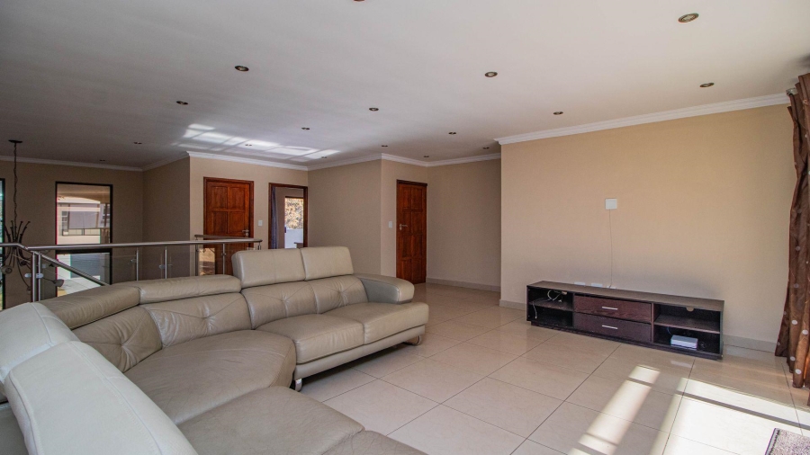 4 Bedroom Property for Sale in La Como Lifestyle Estate Gauteng