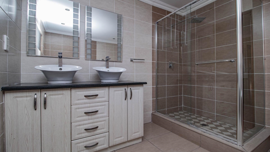 4 Bedroom Property for Sale in La Como Lifestyle Estate Gauteng