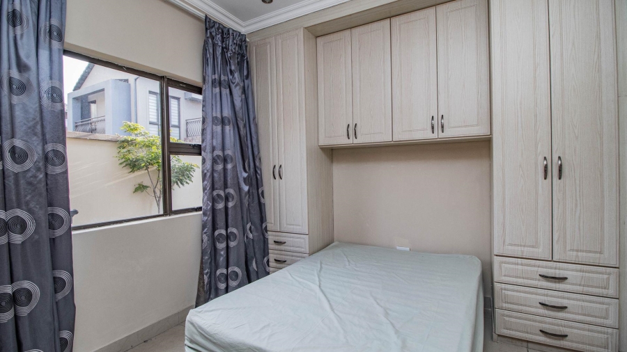 4 Bedroom Property for Sale in La Como Lifestyle Estate Gauteng