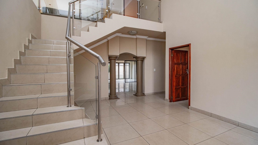 4 Bedroom Property for Sale in La Como Lifestyle Estate Gauteng