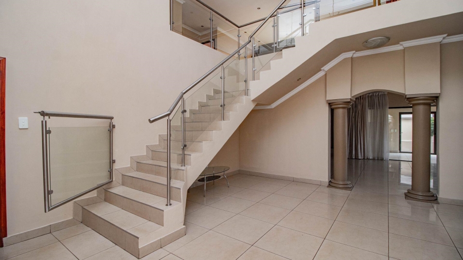 4 Bedroom Property for Sale in La Como Lifestyle Estate Gauteng
