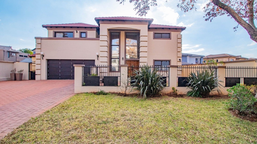 4 Bedroom Property for Sale in La Como Lifestyle Estate Gauteng