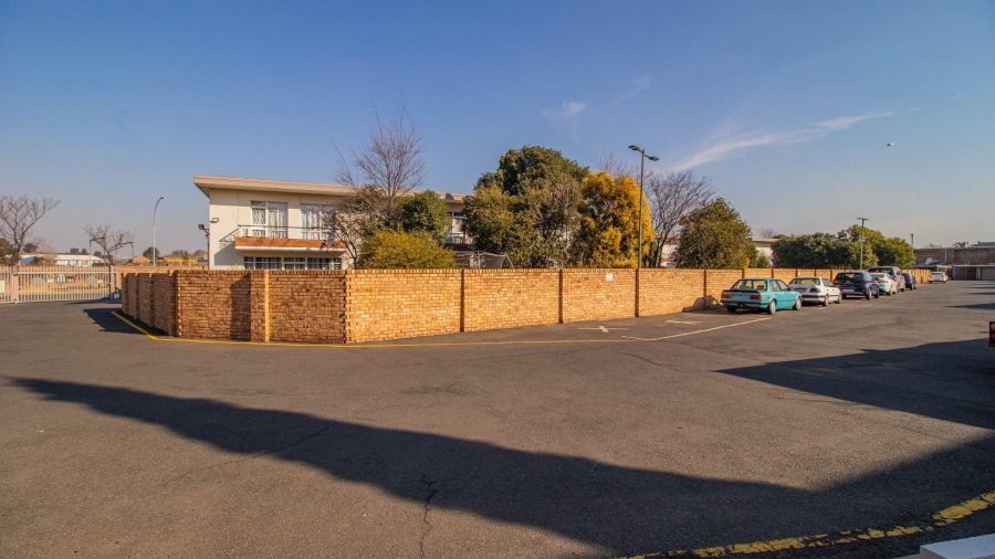 2 Bedroom Property for Sale in Benoni Central Gauteng