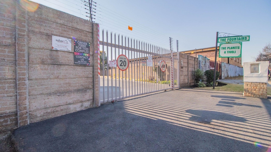2 Bedroom Property for Sale in Benoni Central Gauteng